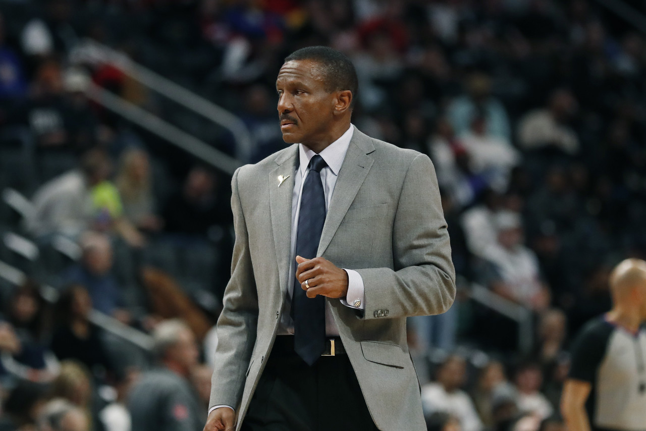 前NBA主帅德文·凯西加盟东契奇投资的意大利球队罗马SPQR