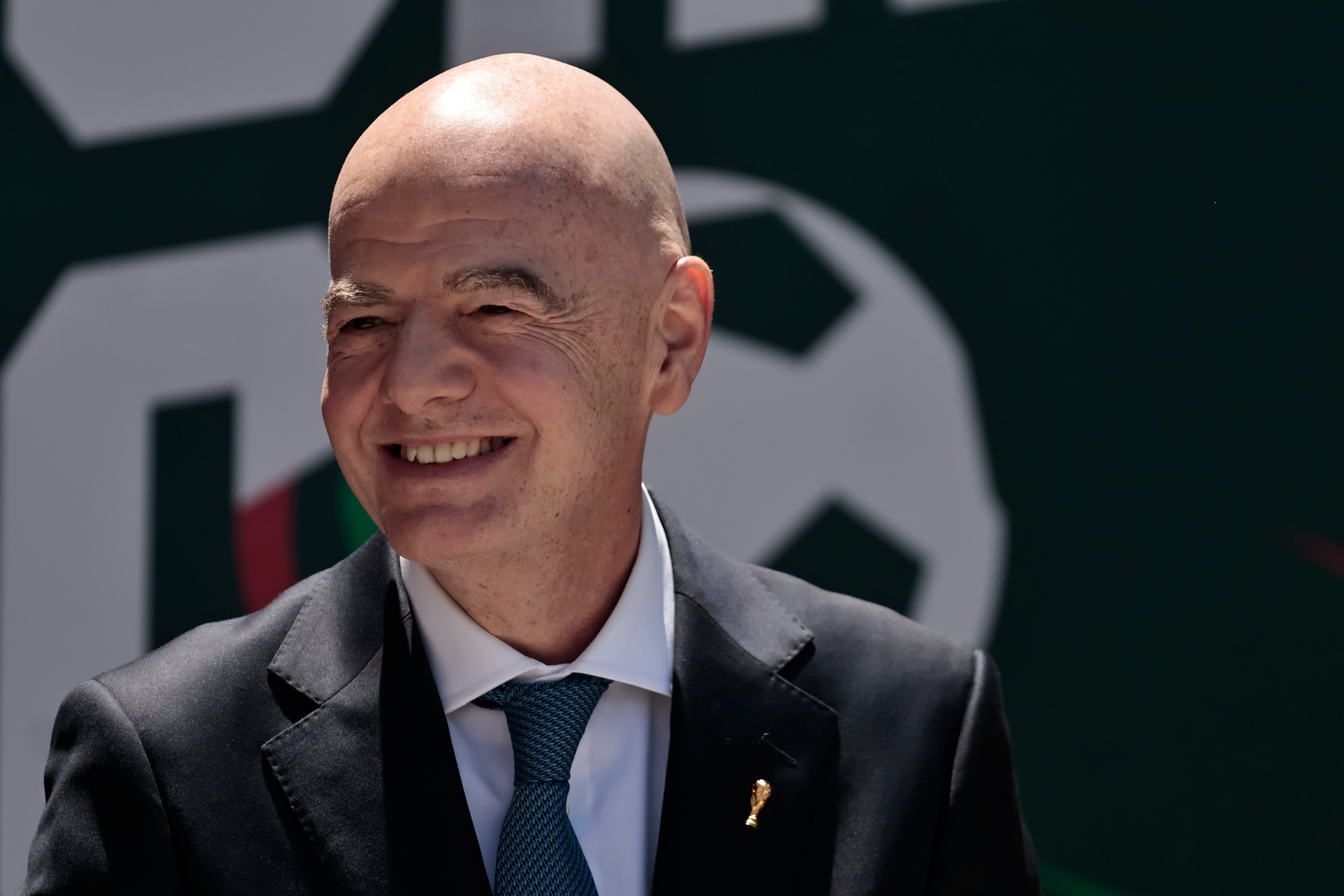 记者曝FIFA秘书长密谋将因凡蒂诺拉下马 记者曝FIFA秘书长密谋将因凡蒂诺拉下马