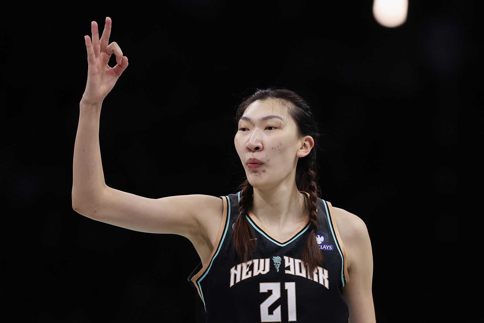 韩旭近六战三场得分上双 17分钟14分助自由人111-71胜王牌