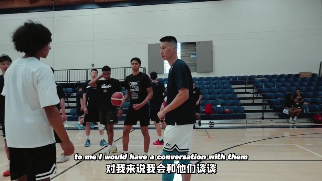 朱正:与林书豪探讨投篮选择 看录像研究什么是好球 朱正:与林书豪探讨投篮选择 看录像研究什么是好球