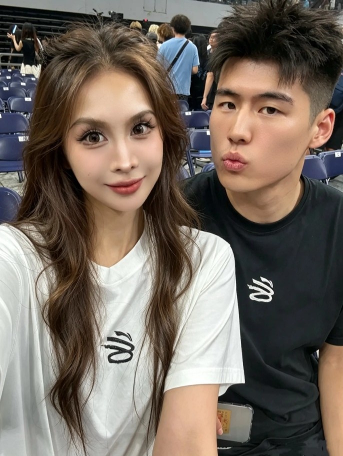 甜蜜时光!陈家政女友晒合照:❤️🔥ASEN❤️🔥演唱会 甜蜜时光!陈家政女友晒合照:❤️🔥ASEN❤️🔥演唱会